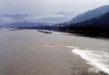 青城山でなぜだか雨の山下り。(1999.08.14 成都)