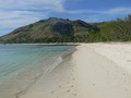フィジー/ヤサワ諸島の旅:ナズラ島オッシュマンズでホーキーポーキー?!