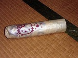 中国製ばったものキティの折りたたみ傘１