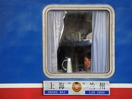 中国寝台列車の旅。広州ｰ成都は2泊3日（1999.8.8-9広州-成都）