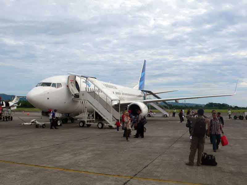 ガルーダインドネシア航空！機内設備一新！機内食は可もなく・・・。