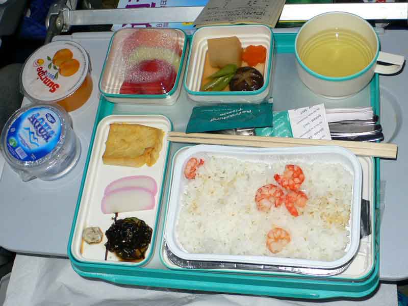 ガルーダ インドネシア航空 久々にまずい機内食